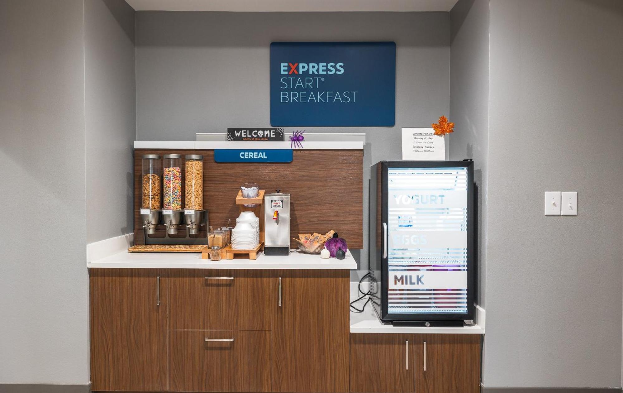 Hotel Express And By Ihg 3*