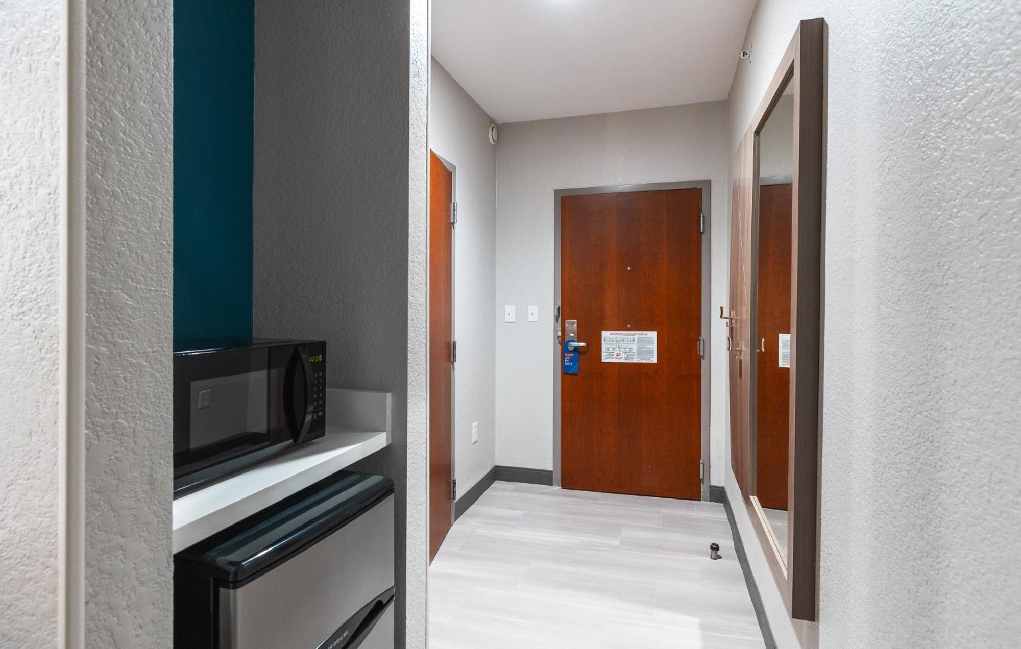 Express And By Ihg