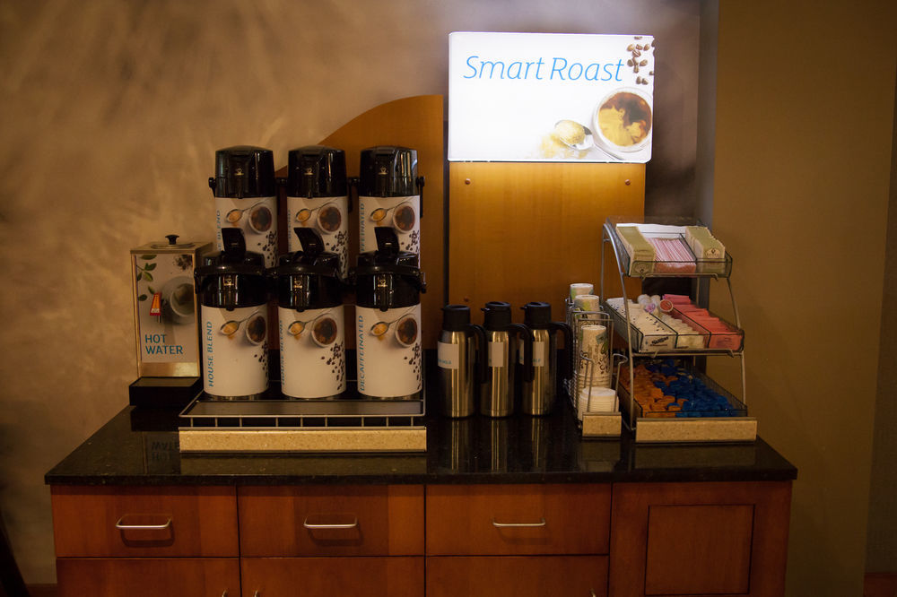 Hotel Express And By Ihg Saint Robert